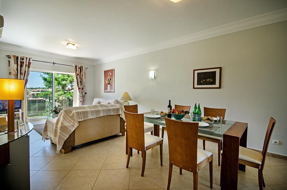 Luz Casas- 44 Fairview Village Boavista Apartment