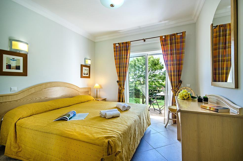 Luz Casas- 44 Fairview Village Boavista Apartment *